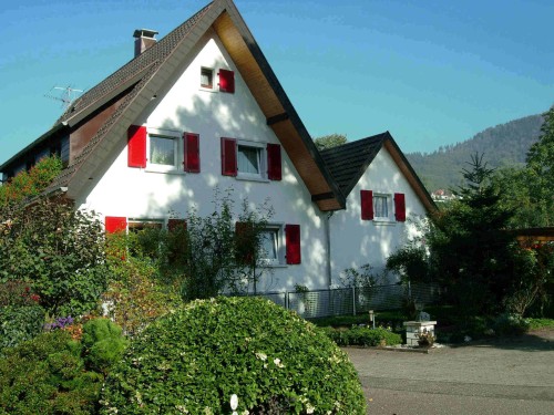 Fensterläden aus Aluminium, Achern